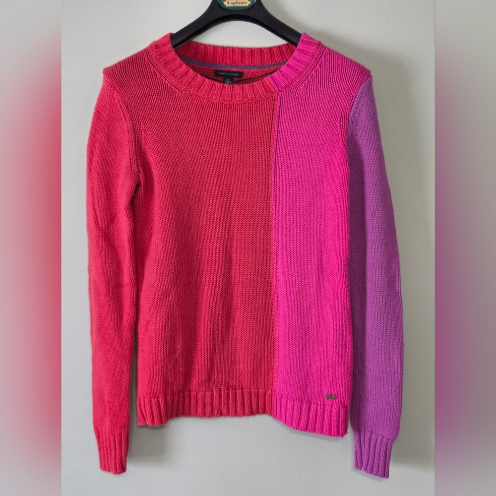 Tommy Hilfigure Colorblock Knit Crewneck Sweater Red,Pink,Purple Sz.Small Preppy